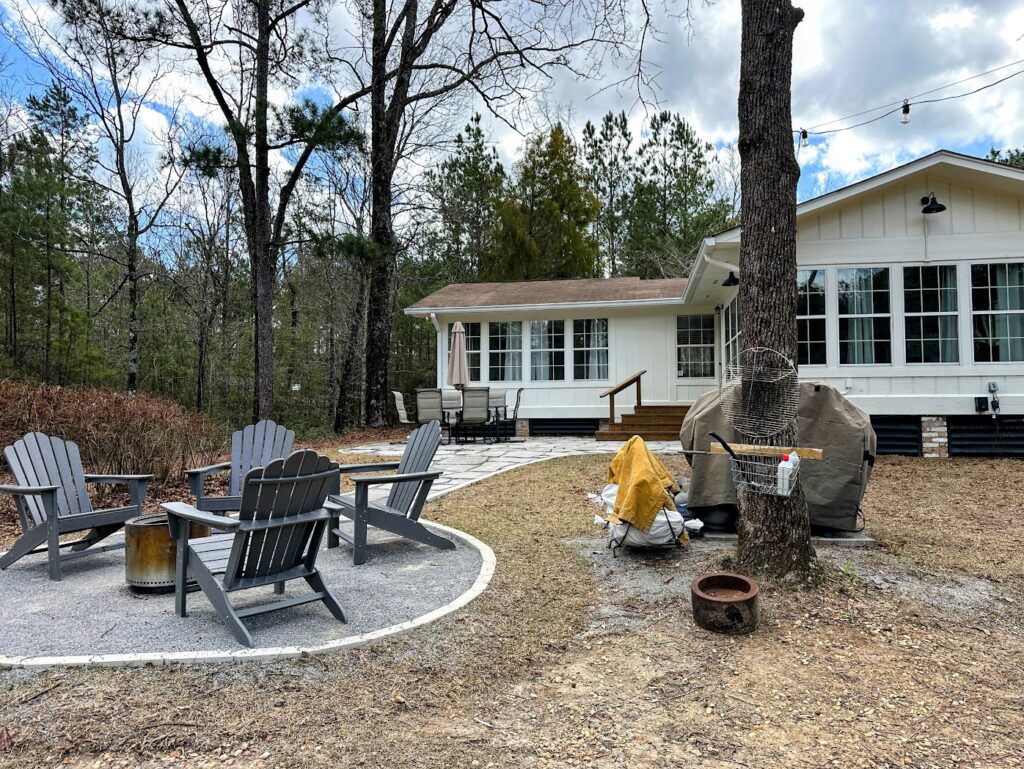 A house and firepit at Longleaf Piney Resort near Hattiesburg, Mississippi. 