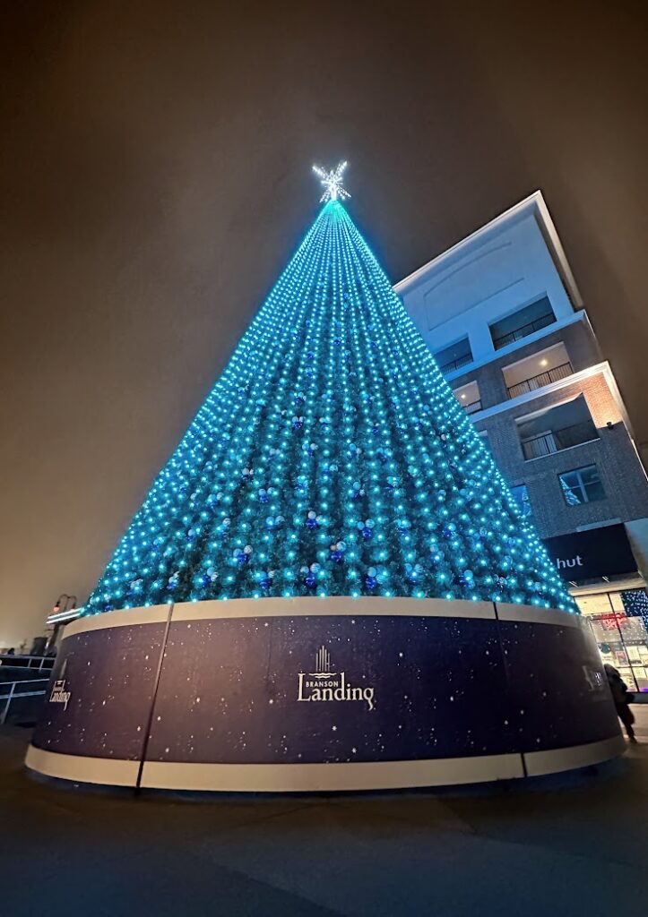 The lit-up giant tree at Branson Landing 